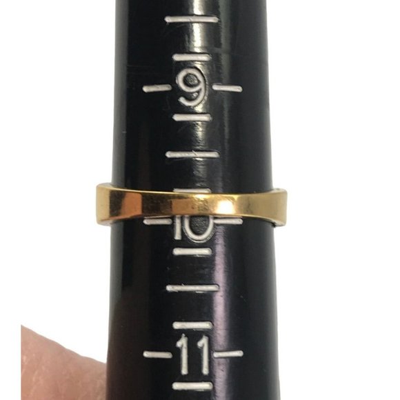 Gold Tone Cocktail Engagement Ring CZ Solitaire & Graduated Side Stones Sz 9.75 - Picture 5 of 5